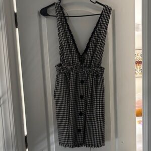 Black and white dress